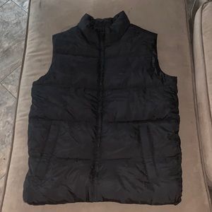 Old navy black puffer vest